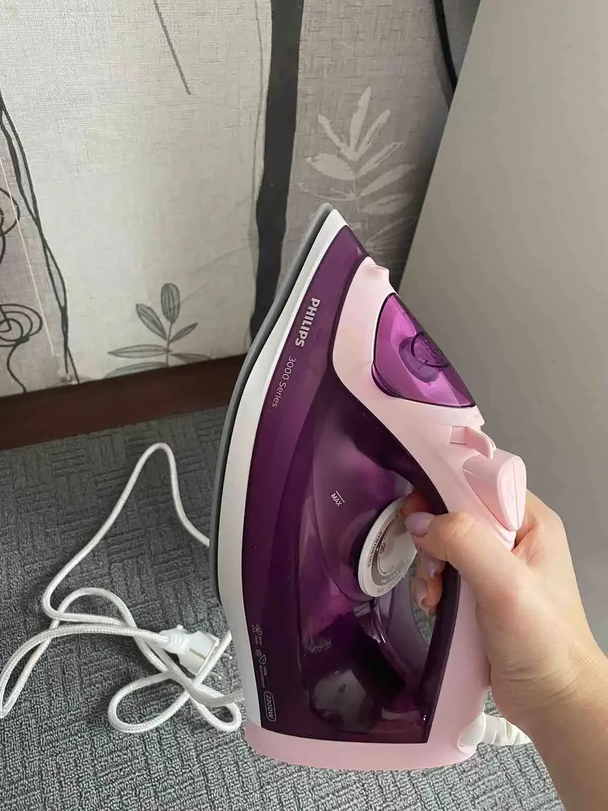 Утюг Philips DST3020/30