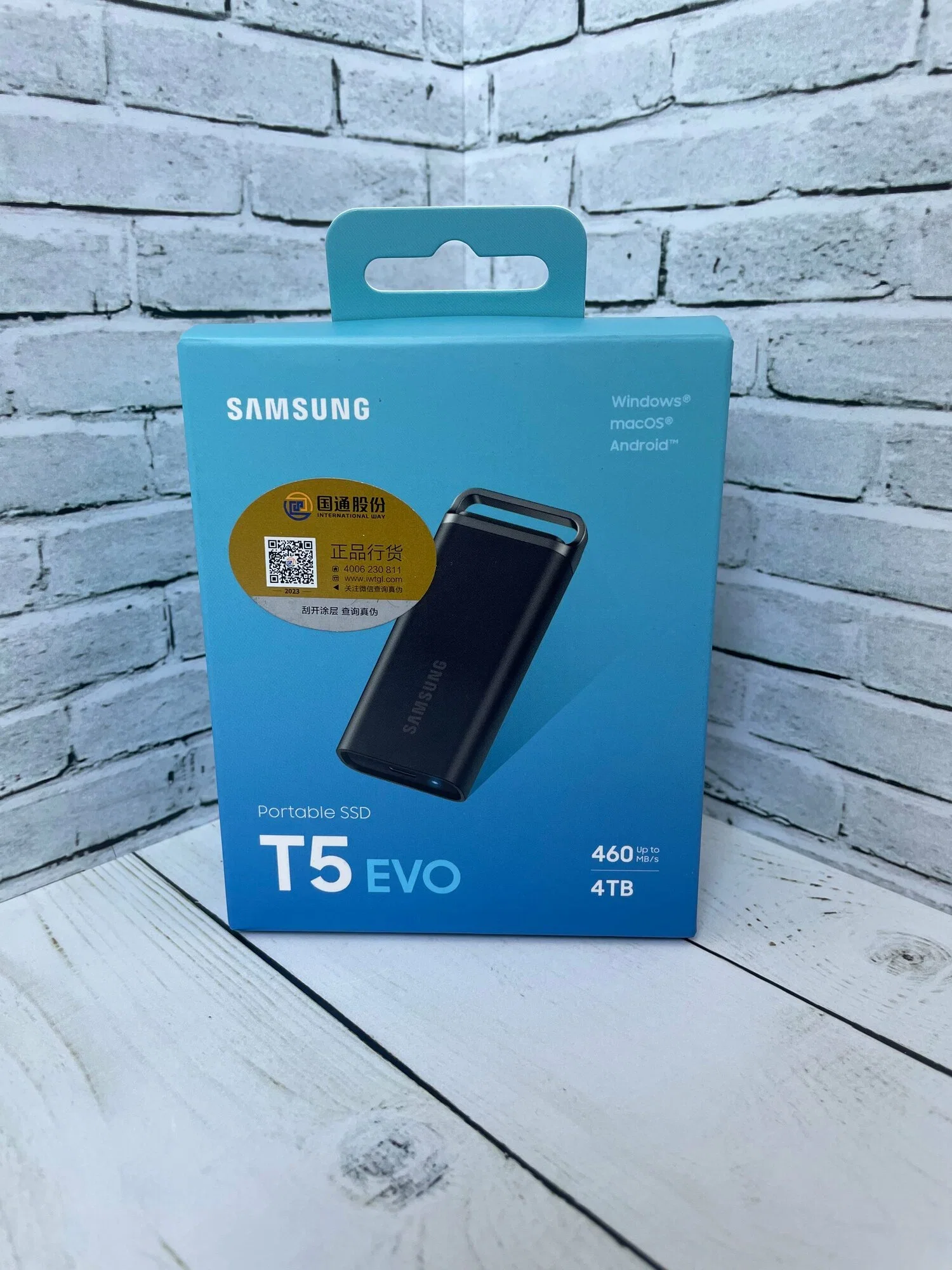 Внешний SSD Samsung T5 EVO, 4TB, USB 3.2 Gen 1 Type-C, R/W 460/460, черный