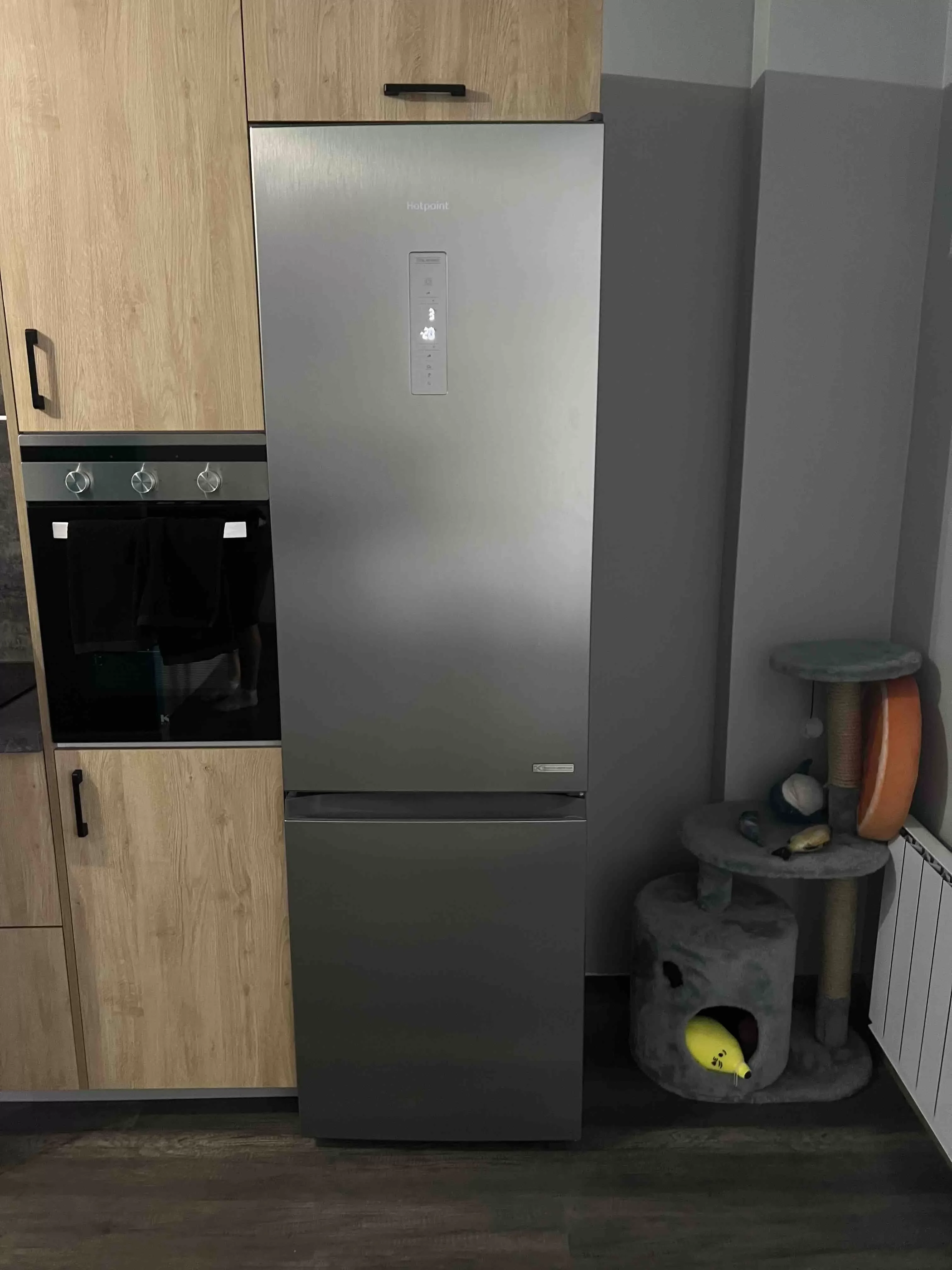 Холодильник двух кам нижн мороз Hotpoint HT 7201I MX O3 60х196х62 см 322 л No Frost, инвертор нерж