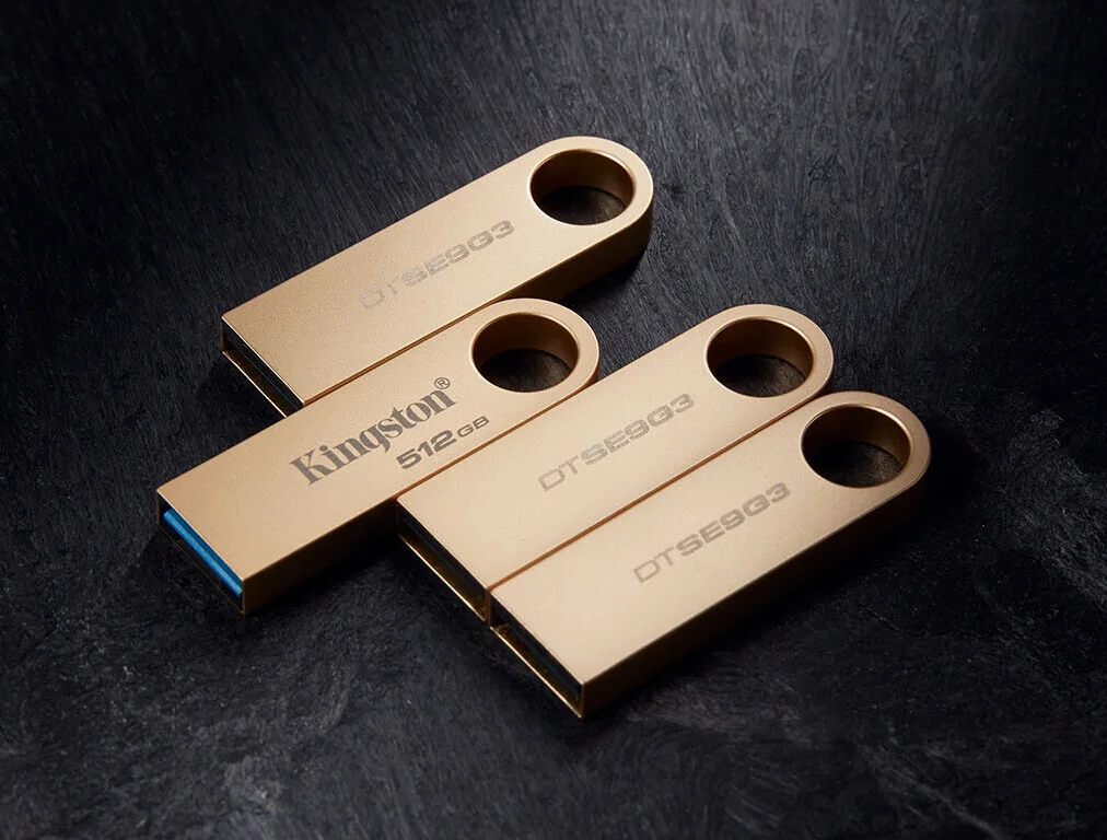 Флешка USB Kingston DataTraveler SE9 G3 (DTSE9G3/512Gb), 512Gb, USB 3.2 Gen 1, R/W 220/100, золотистый
