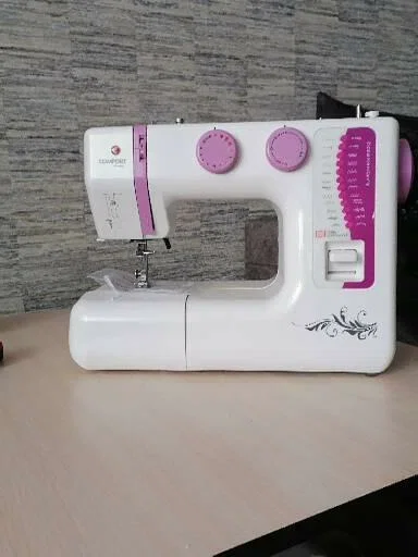Швейная машина COMFORT 28