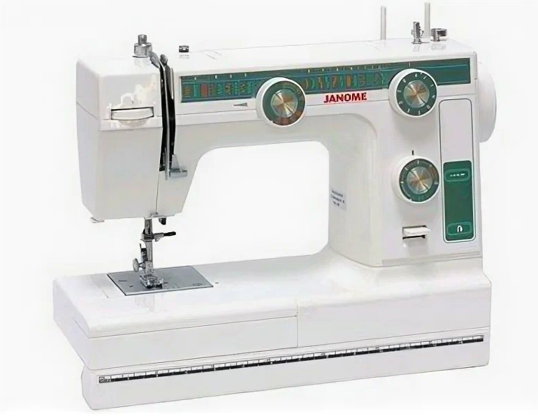 Швейная машина Janome L-394 белый