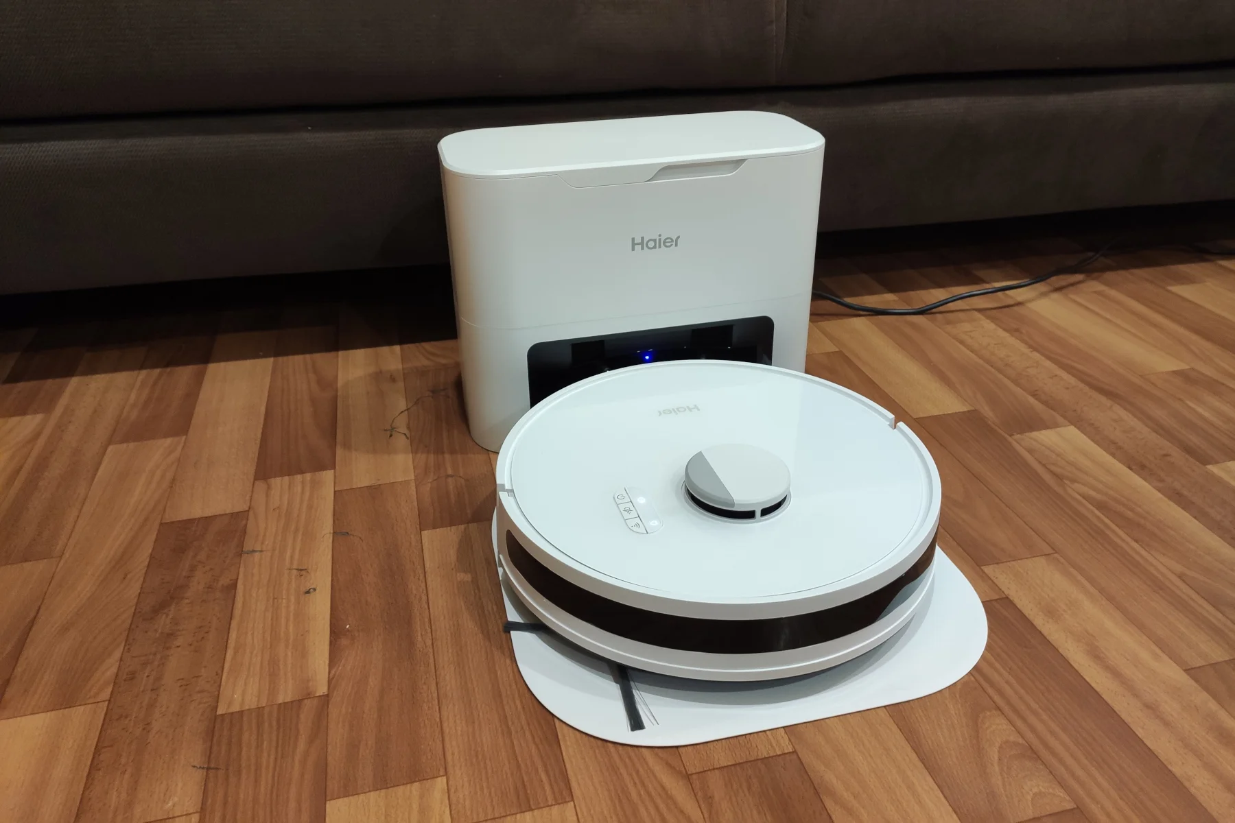 Робот-пылесос Haier HSR Pro R2