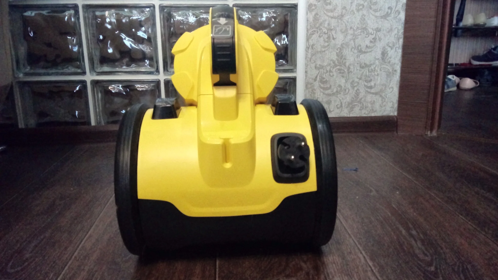 Робот-пылесос Karcher RVC 3