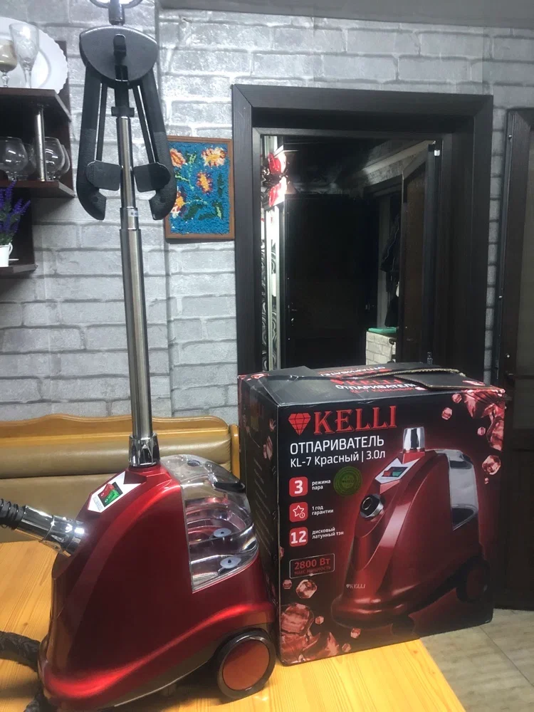 Отпариватель для одежды Kelli KL-7, красный