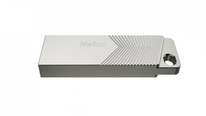 Флешка USB Netac UM1 (NT03UM1N-016G-32PN), 16Gb, USB 3.2, R/W 150/45, серебристый