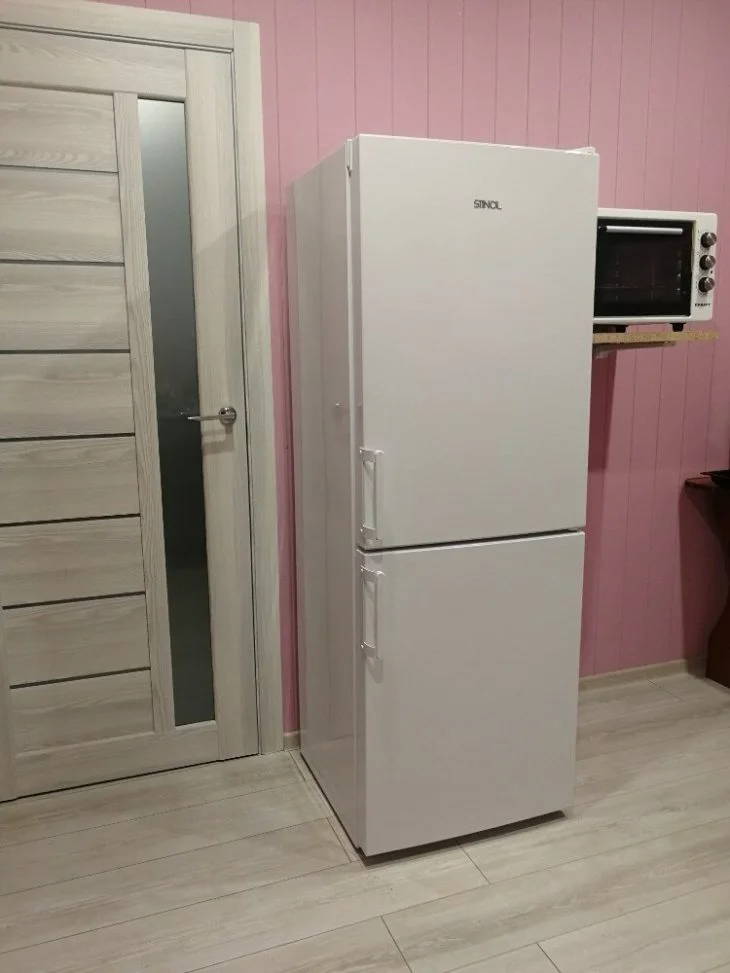 Холодильник двух кам нижн мороз Stinol STN 167 E 60х167х64 см 256 л No Frost бежевый