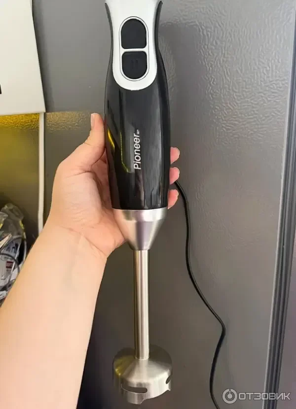Блендер погружной Pioneer HB235S 1500Вт 2 скор. (турбо) набор ножей. 1250мл.