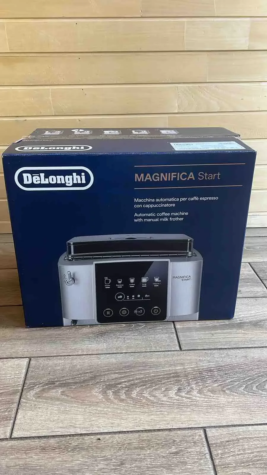 Кофемашина DeLonghi ECAM220.30.SB серебристо-черный, исп. кофе - зерновой/молотый, 1.8 л, 1450 Вт, 15 бар