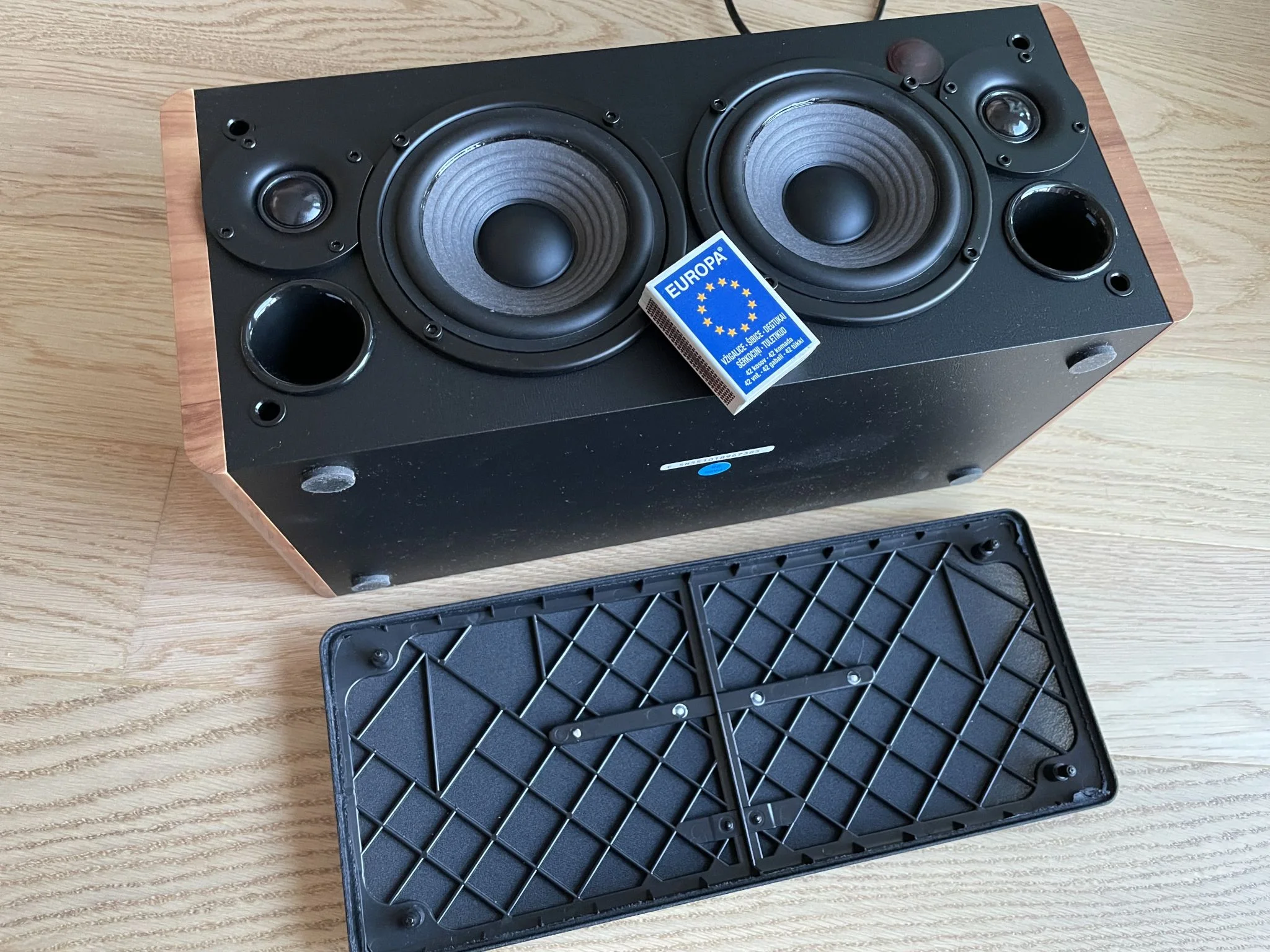 Колонка Edifier D12 Brown