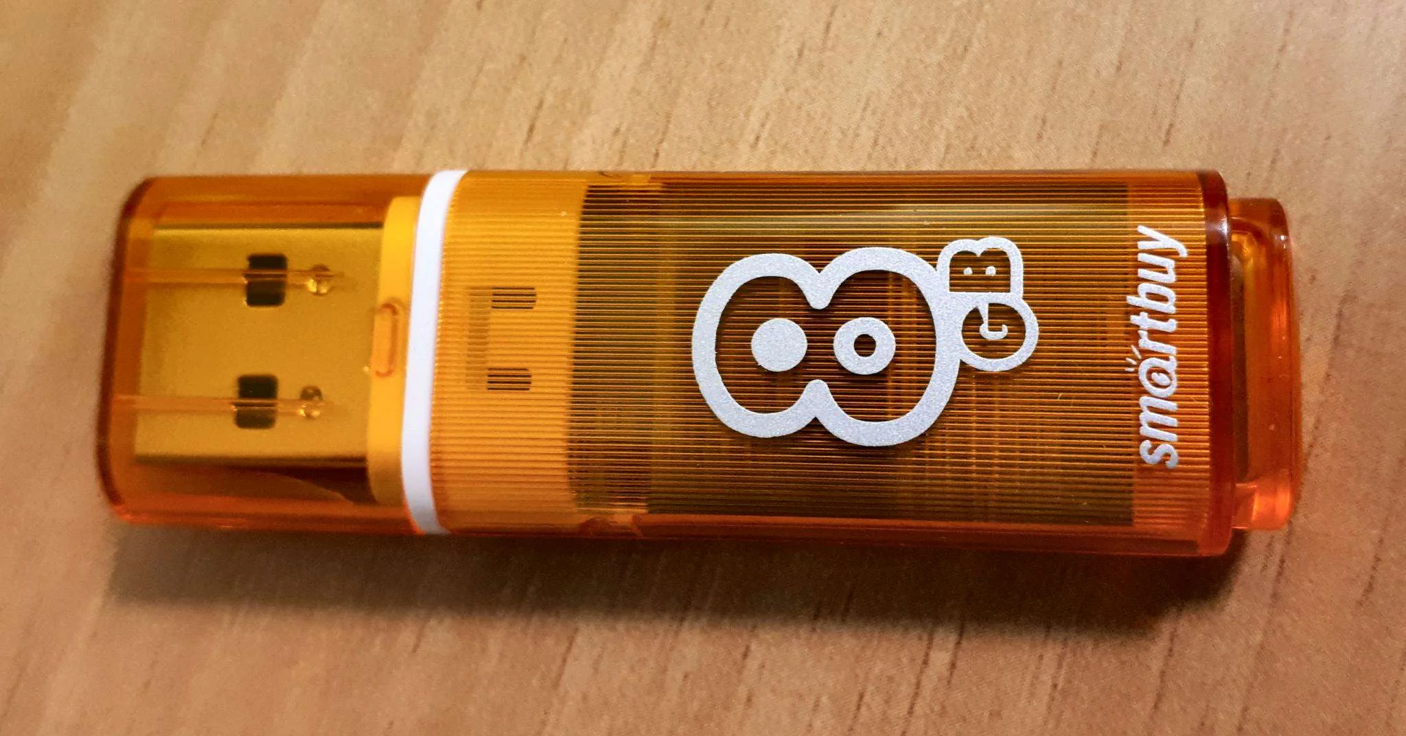 Флешка USB Smartbuy Glossy series Orange (SB8 GbGS-Or), 8Gb, USB 2.0, R/W 25/15, оранжевый