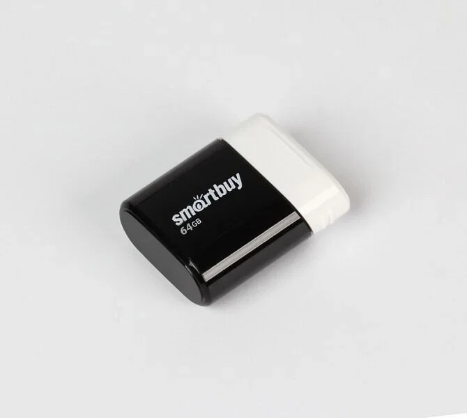 Флешка USB Smartbuy LARA Black (SB64GbLARA-K), 64Gb, USB 2.0, R/W 15/5, черный/белый