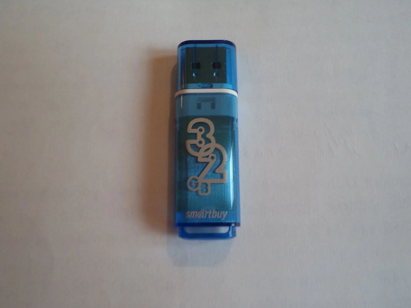 Флешка USB Smartbuy LARA Blue (SB32GBLARA-B), 32Gb, USB 2.0, R/W 15/5, синий/белый