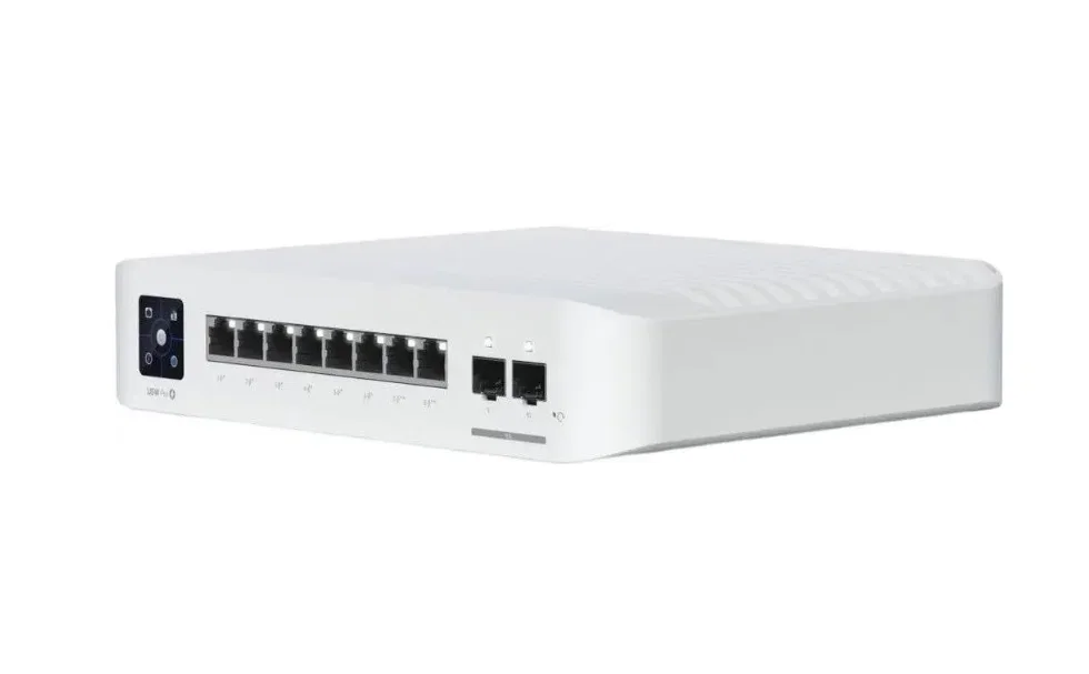 Коммутатор Ubiquiti UniFi Switch Pro 8 PoE PoE-коммутатор, 8х 1G RJ45, 2х 10G SFP+, раздача 120 Вт