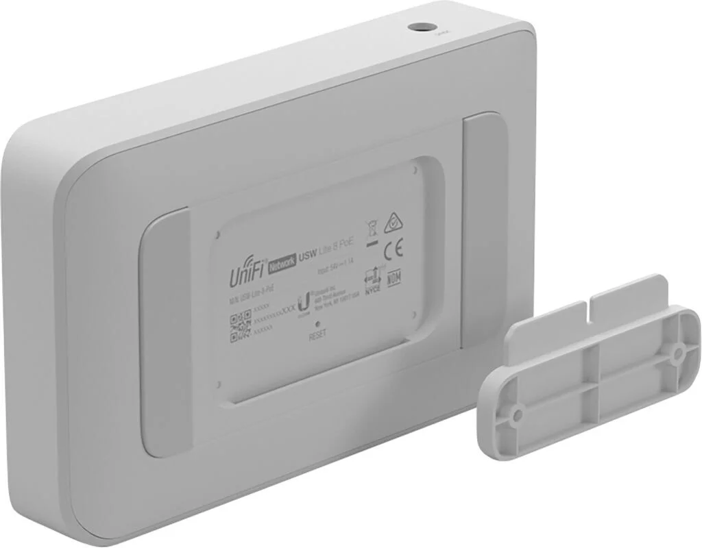 Коммутатор Ubiquiti USW-LITE-8-POE 8POE 1000M POE