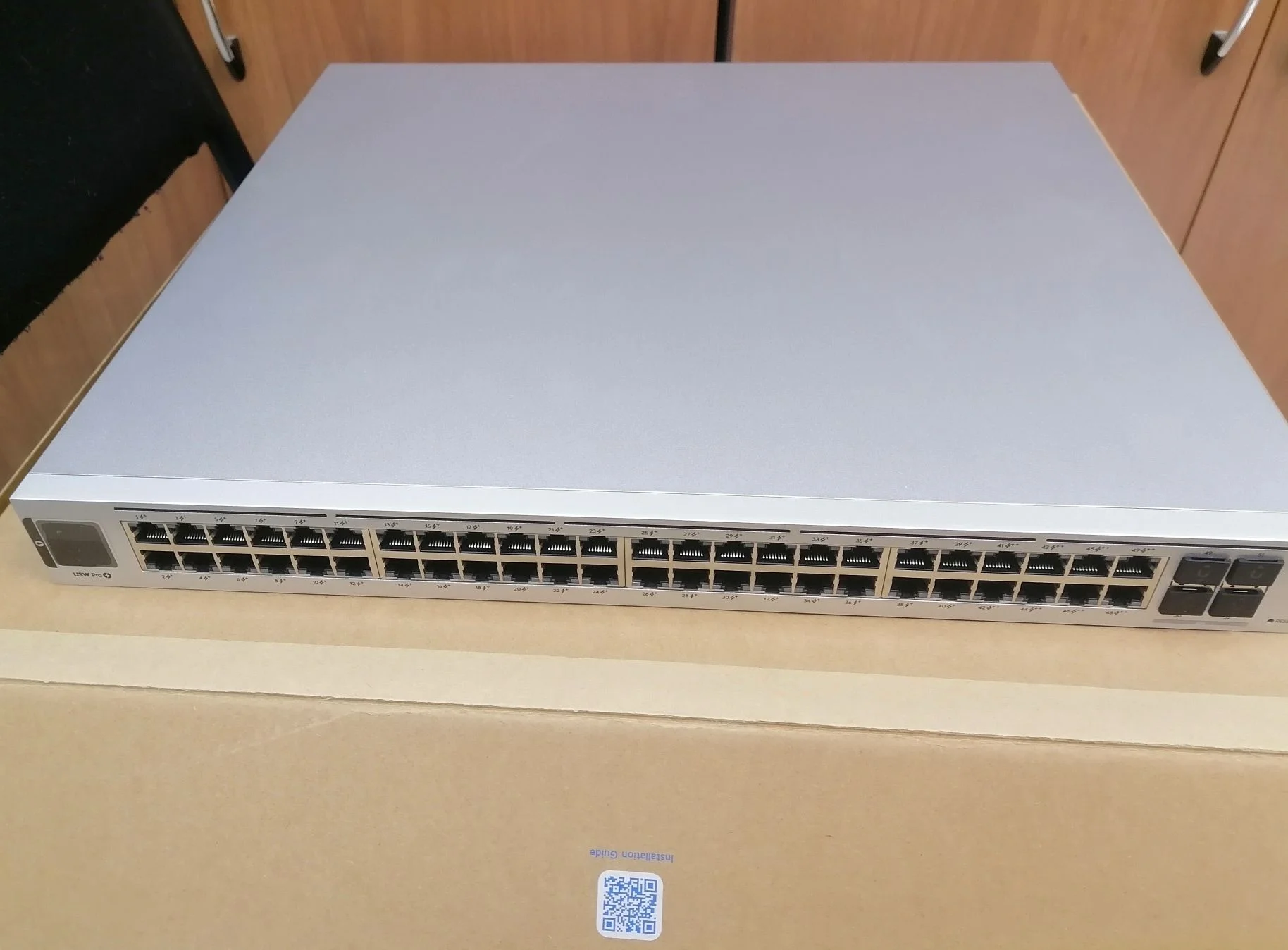 Коммутатор Ubiquiti USW-PRO-48-POE 48PORT 1000M 2SFP POE