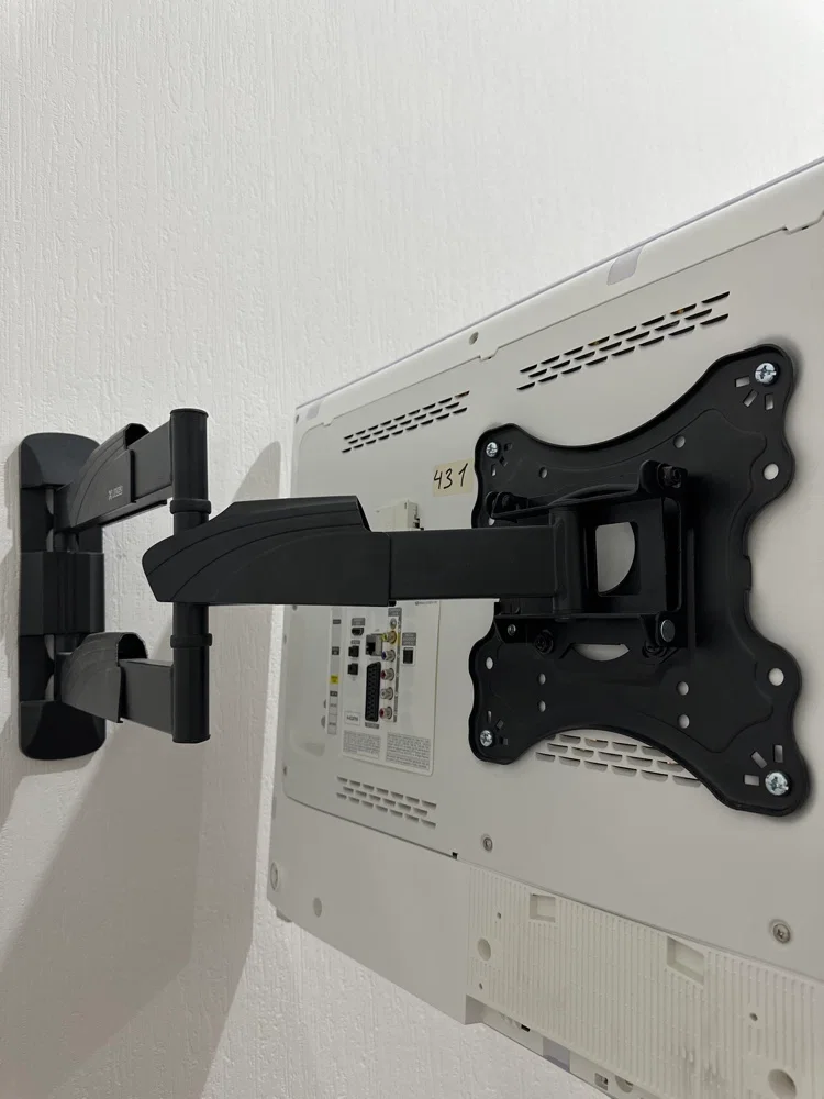 Кронштейн для телевизора UniTeki FML40W с большим вылетом, поворотно-наклонный, для диагонали 23-55 дюймов