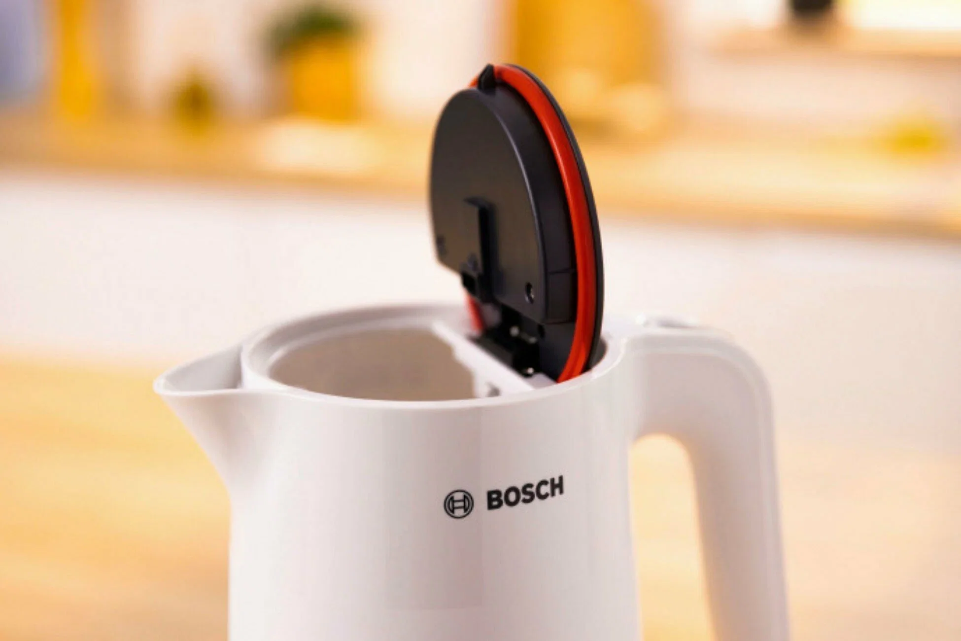 Чайник электрический Bosch TWK 2M161, 1.7 л, белый