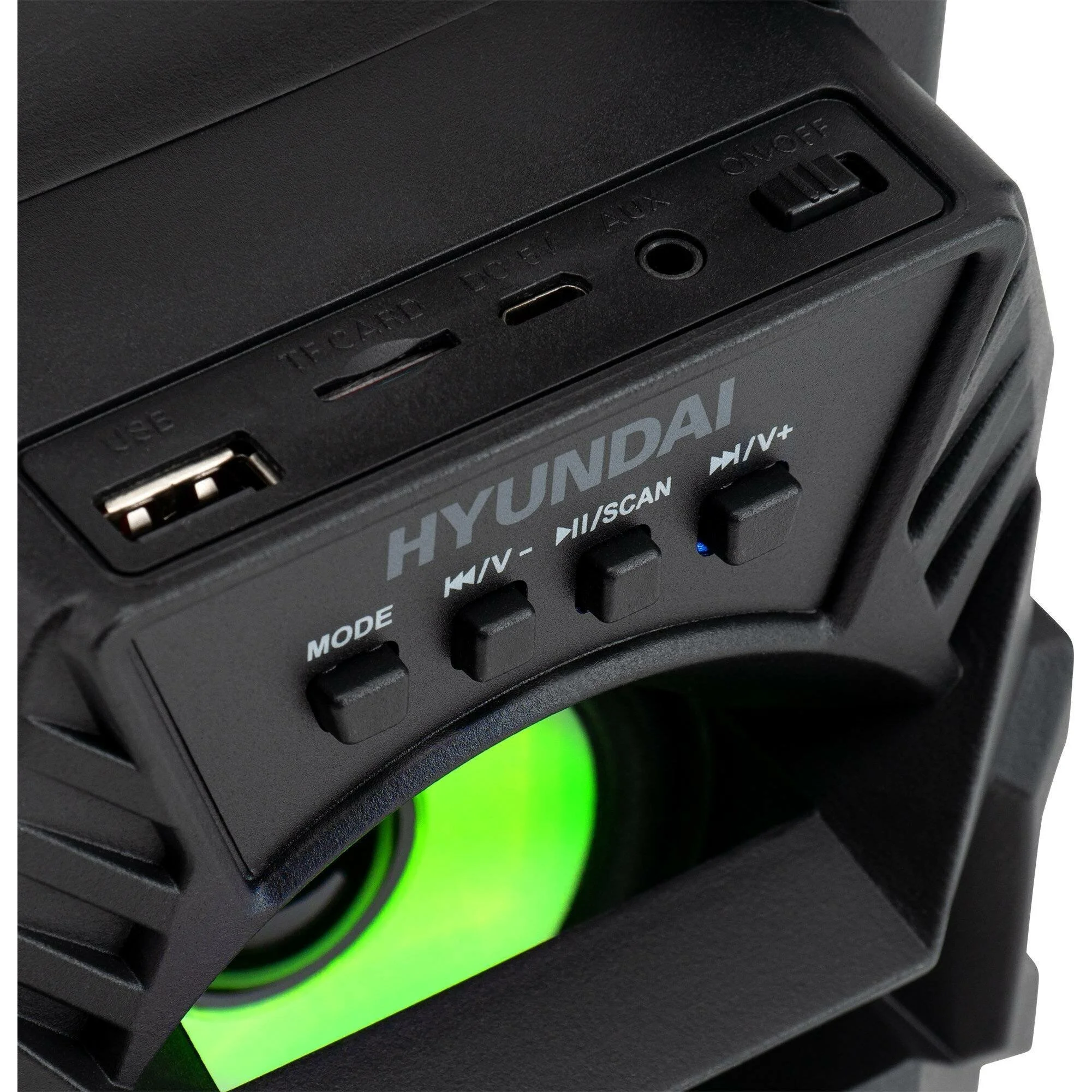 Колонка портативная Hyundai H-PS1007 черный 60W 2.0 BT 10м 2600mAh