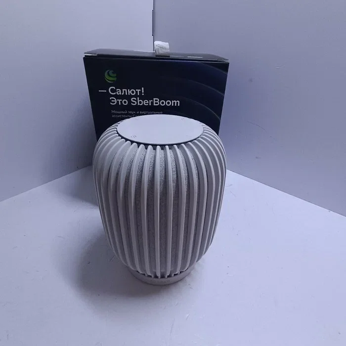 Умная колонка Sber SBDV-00090 черный