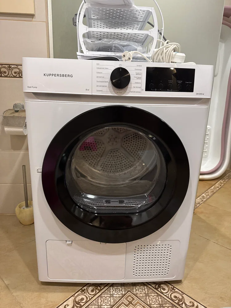 Сушильная машина Kuppersberg DM 593 W, High-Tech, загрузка 8 кг, 15 программ, тепловой насос, электронное кнопочное управление, корзина для сушки, бло