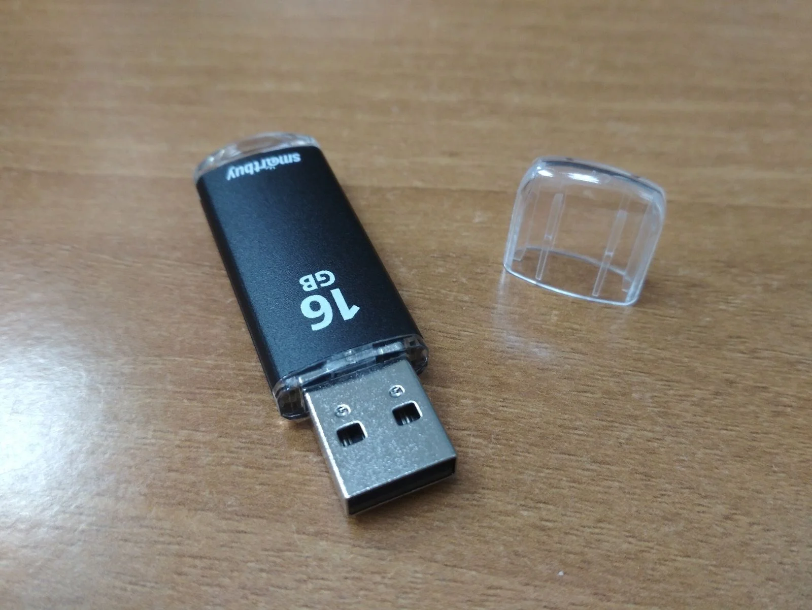 Флешка USB Smartbuy V-Cut Black (SB16GBVC-K), 16Gb, USB 2.0, R/W 20/10 , черный