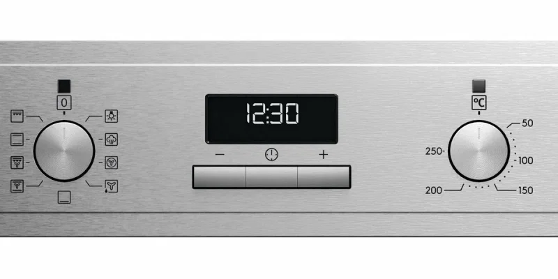 Электрический духовой шкаф Electrolux EOD3H40BX
