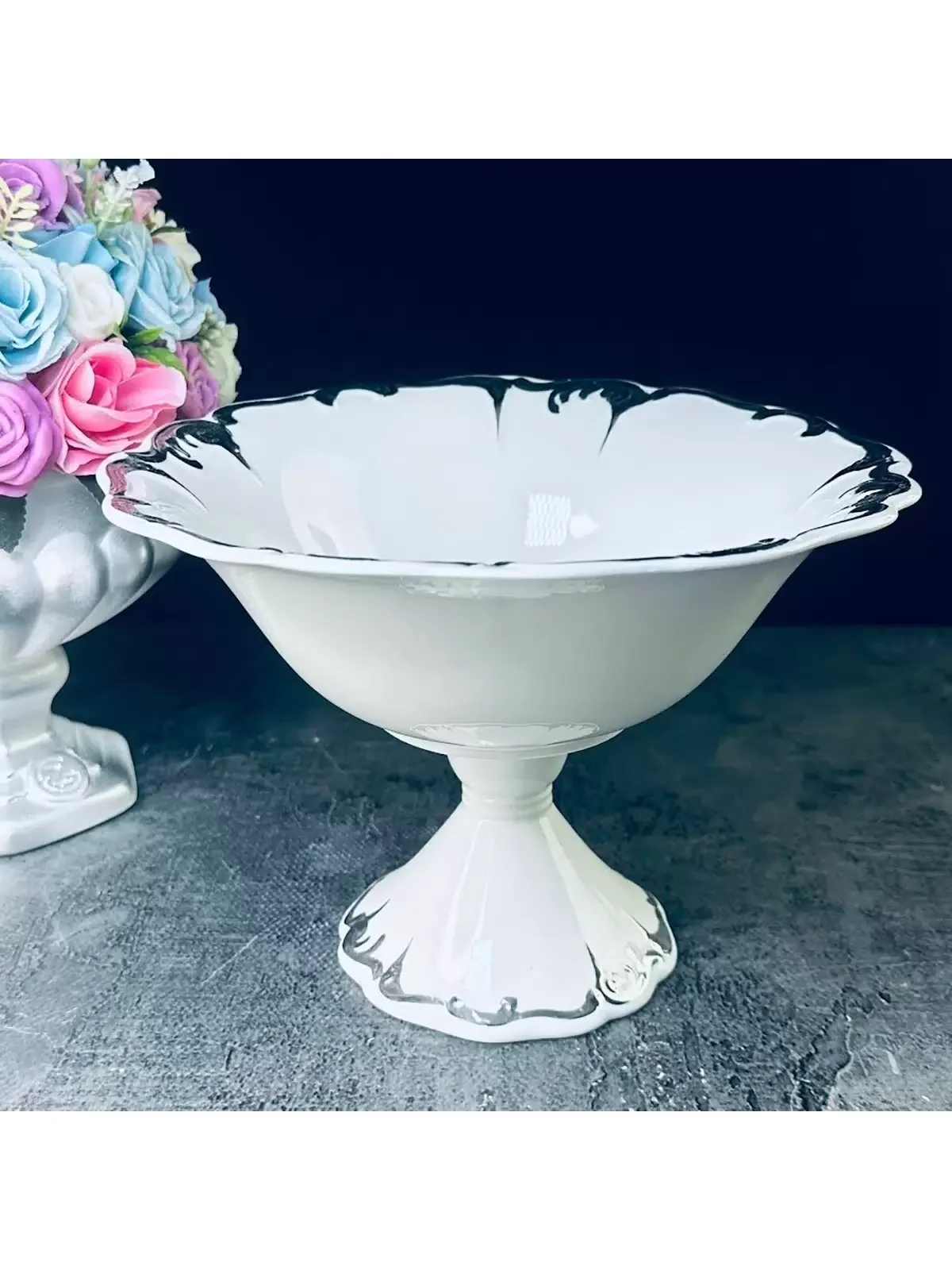 666-397 Квадратная фруктвоница 19см на ножке ARGENTO в под.уп.(х8)Фарфор