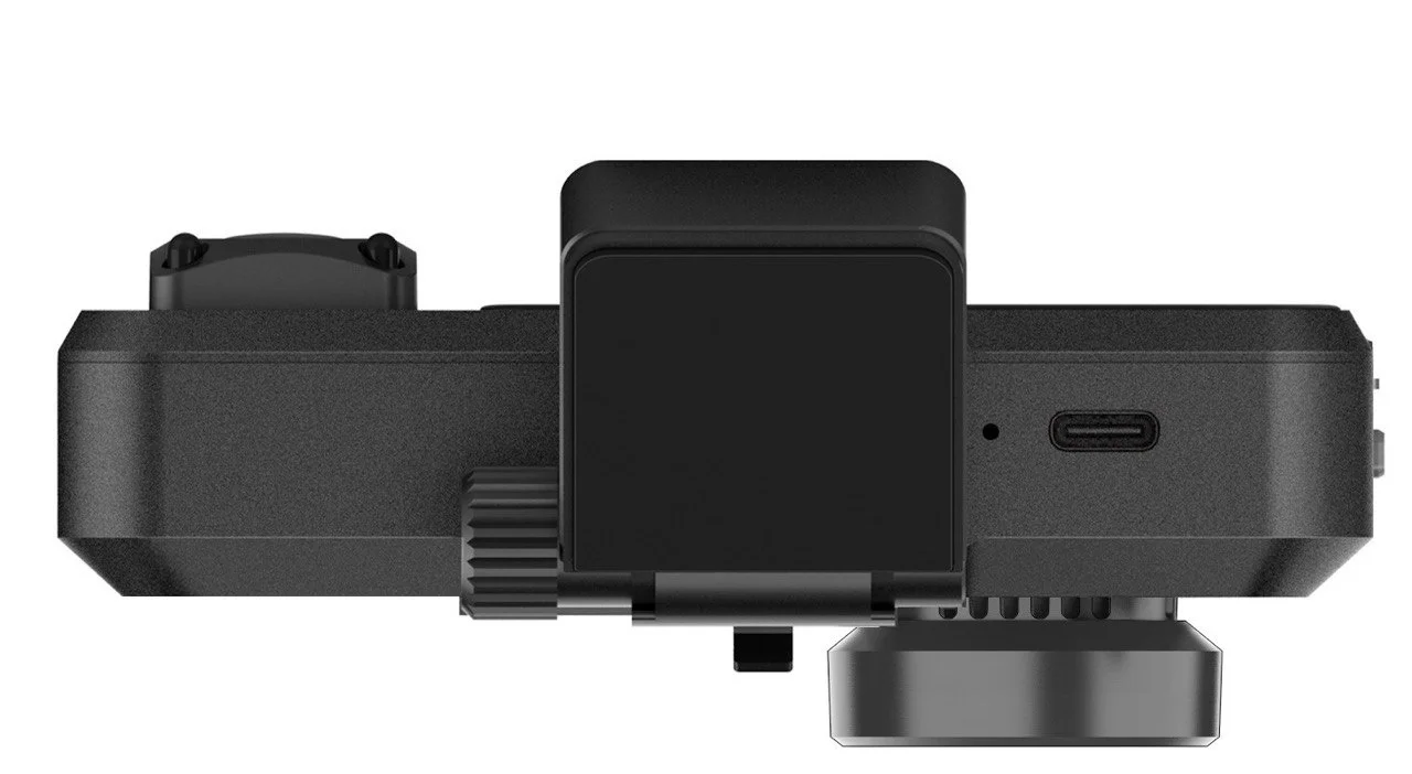 Видеорегистратор AdvoCam 4K Duo III черный 8Mpix 2160x3840 2160p 139гр. iCatch V35AX