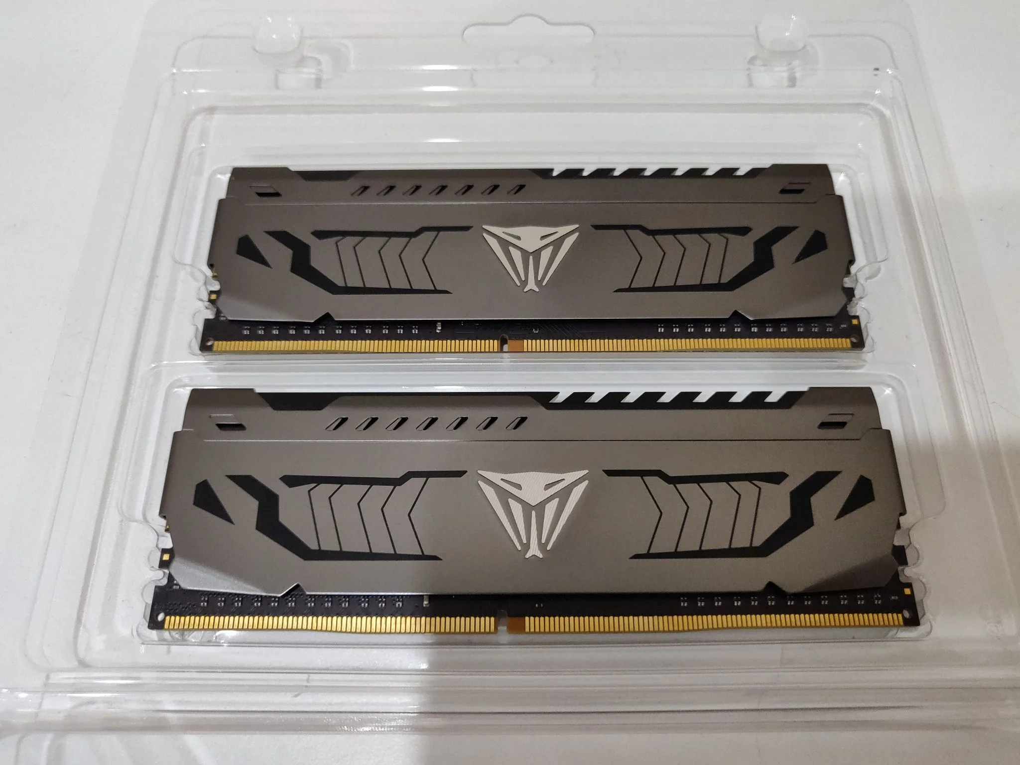 Оперативная память Patriot Viper Steel, DDR4, 16GB (1x16 GB), 2666 MHz, CL18 SO-DIMM
