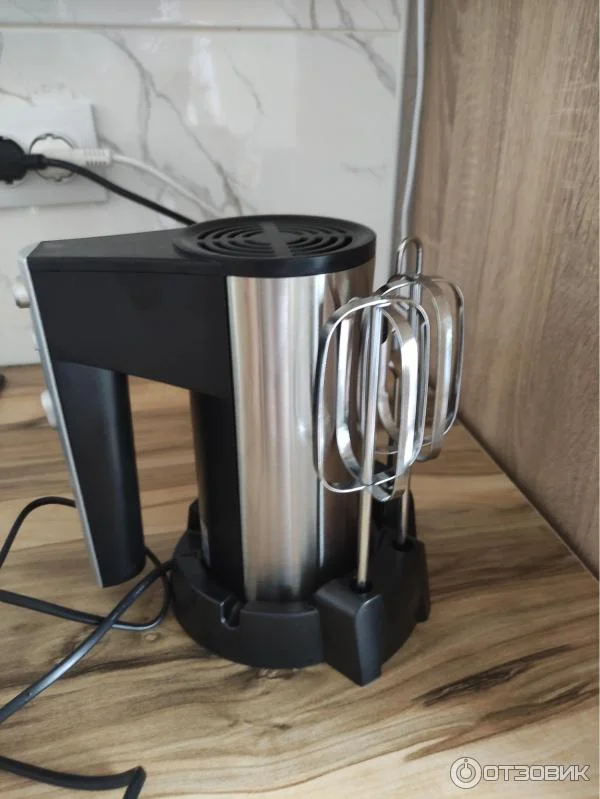 Миксер Pioneer MX321 350Вт, 5 скоростей, турборежим