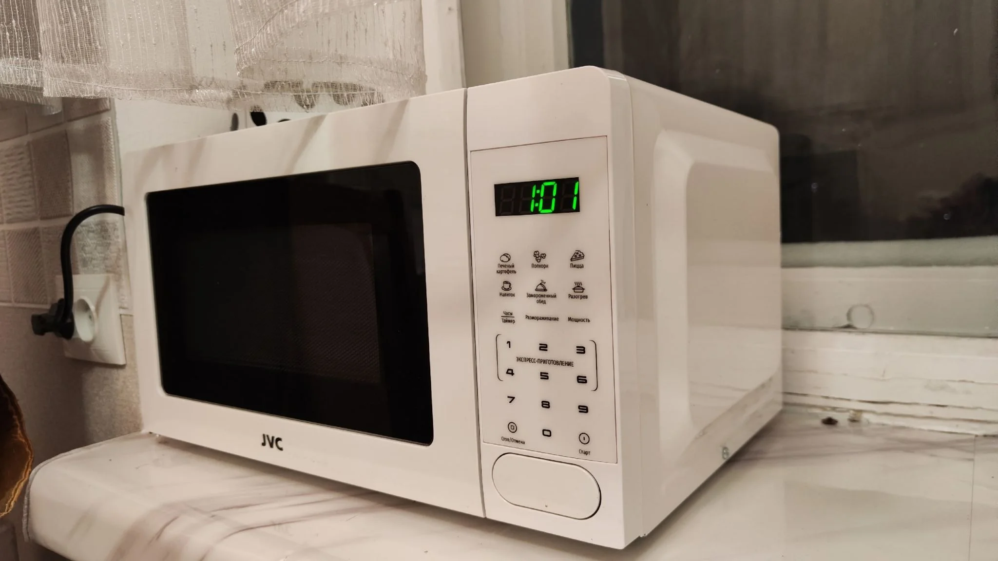СВЧ печь-соло JVC JK-MW365S 700Вт, 20л, сенсор