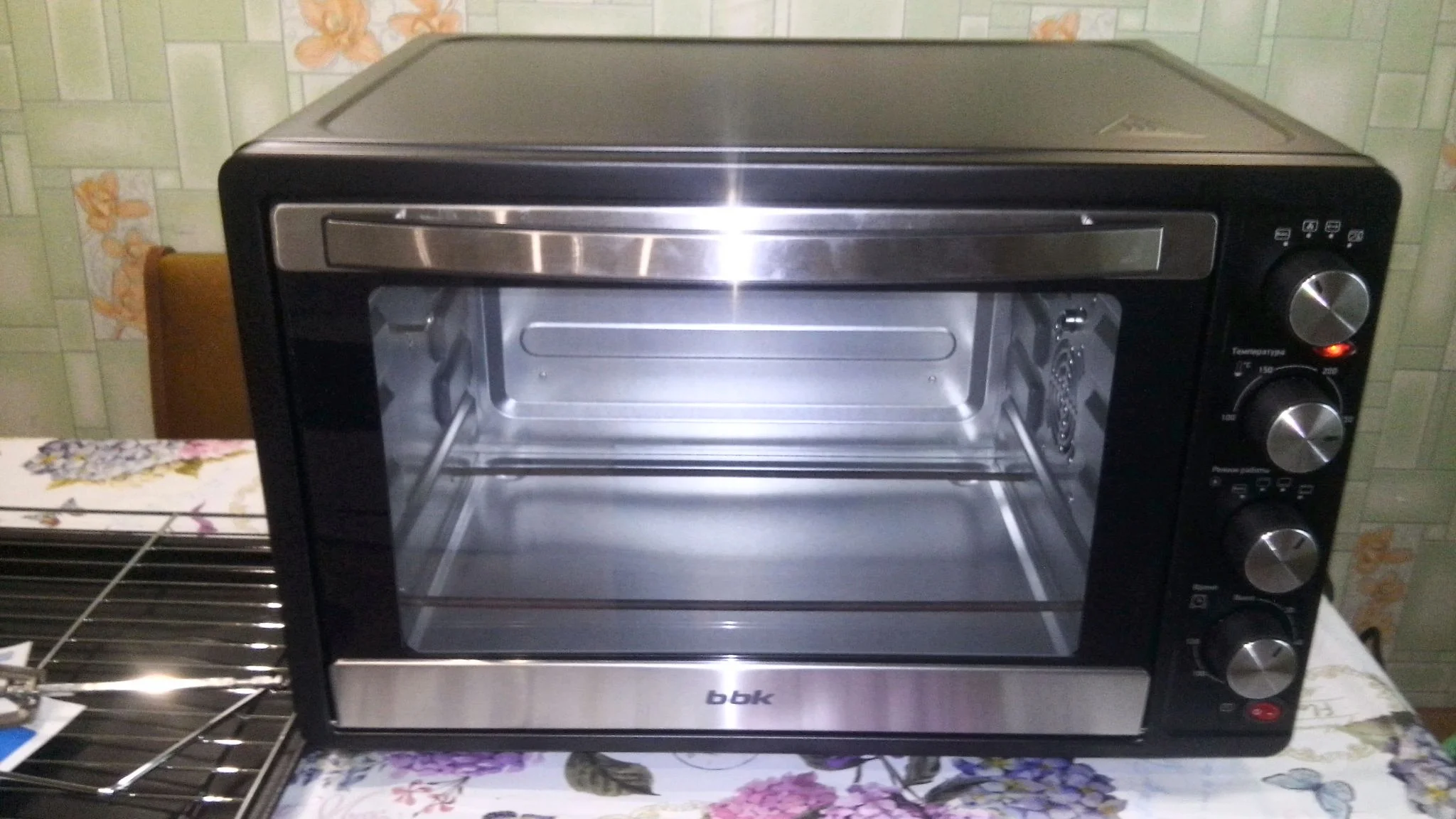Мини-печь BBK OE5562MC черy