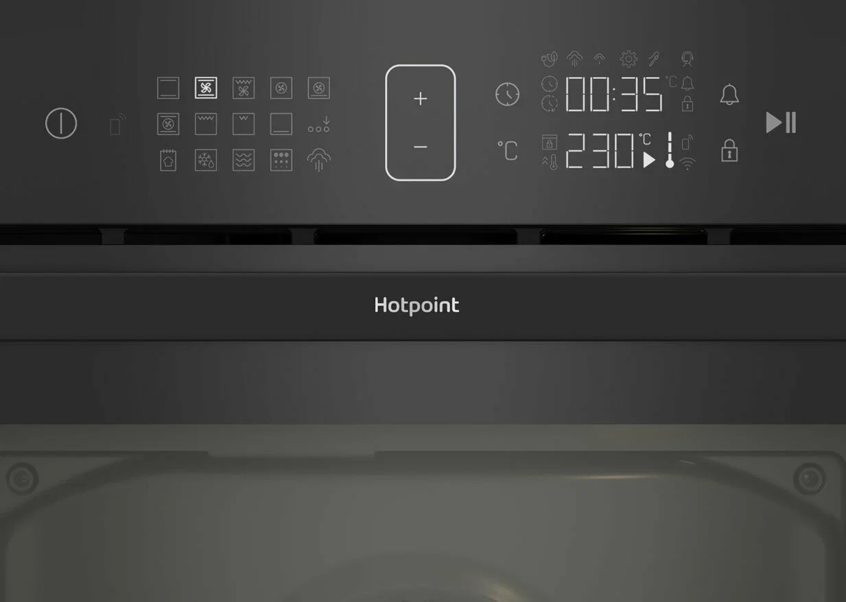 Электрический духовой шкаф Hotpoint FE8 1352 SMP BLG черный