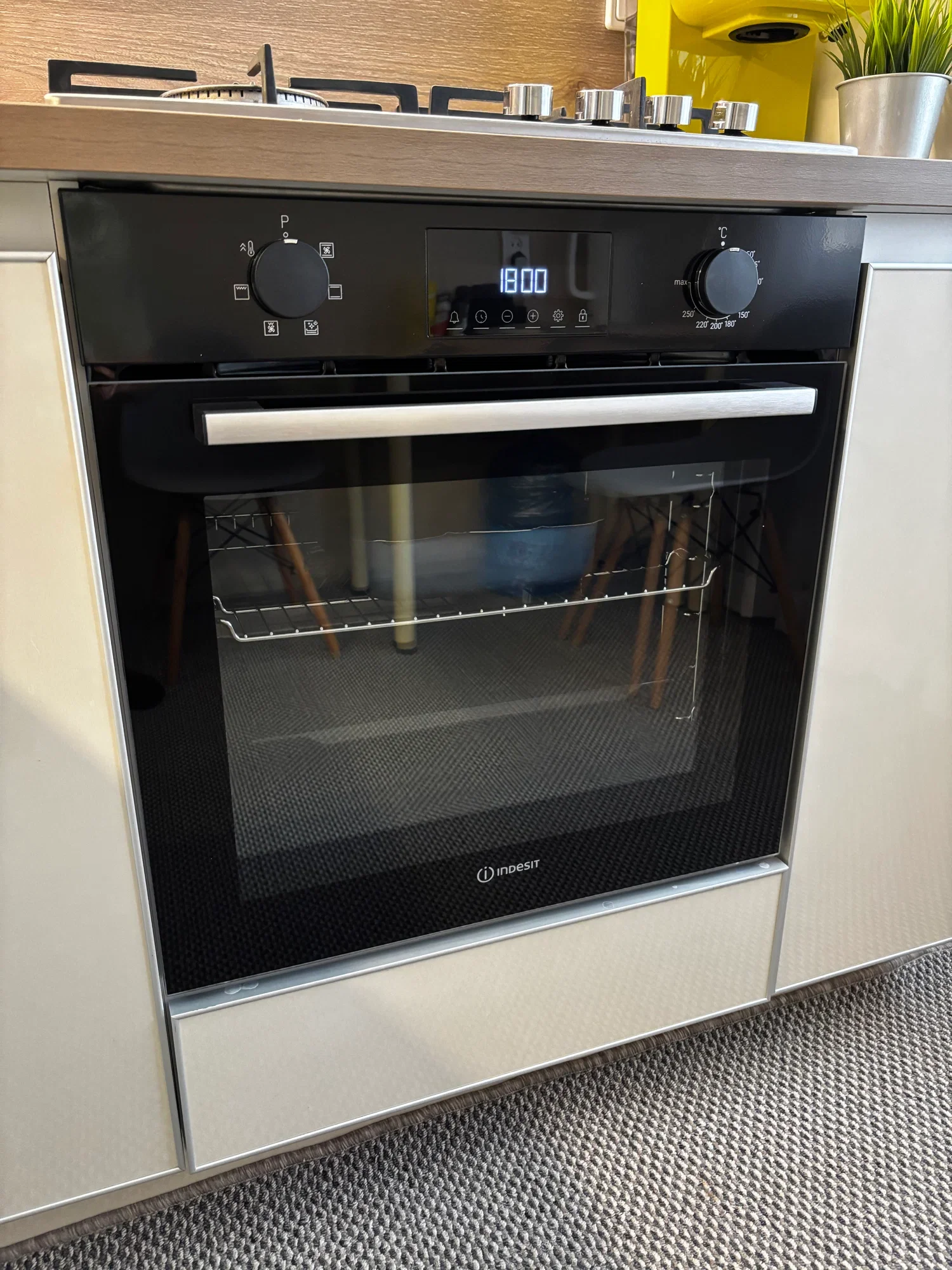 Электрический духовой шкаф Indesit IBFTE 2434 IX