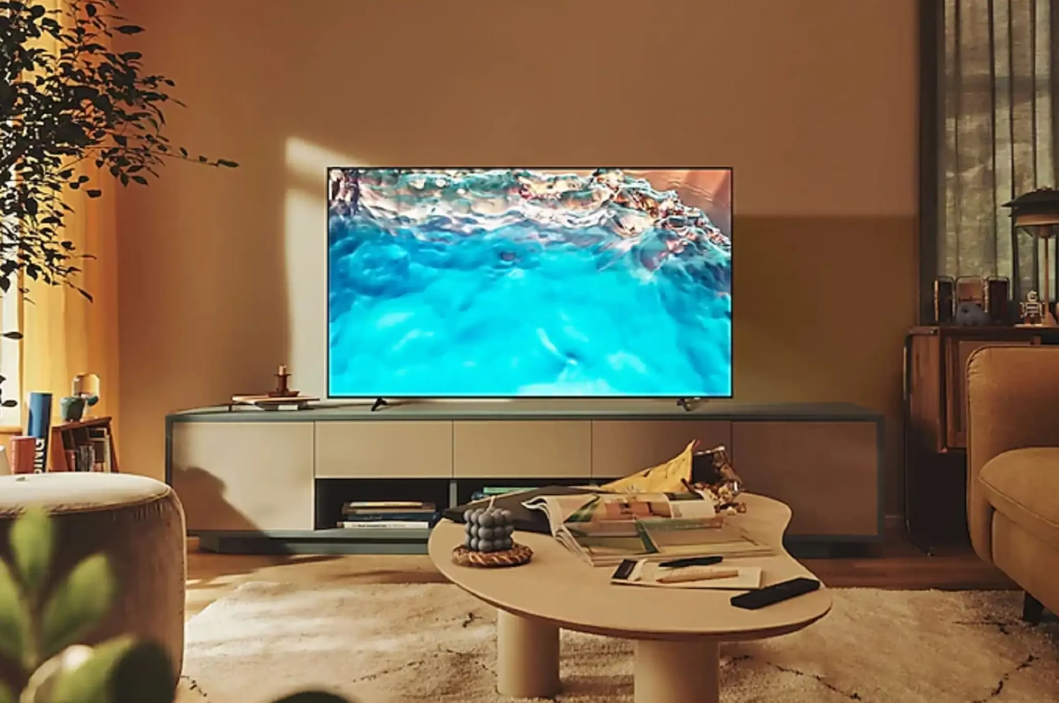 Телевизор Samsung 43" UE43U8000FUXRU черный LED 4K UHD 60Hz Smart TV