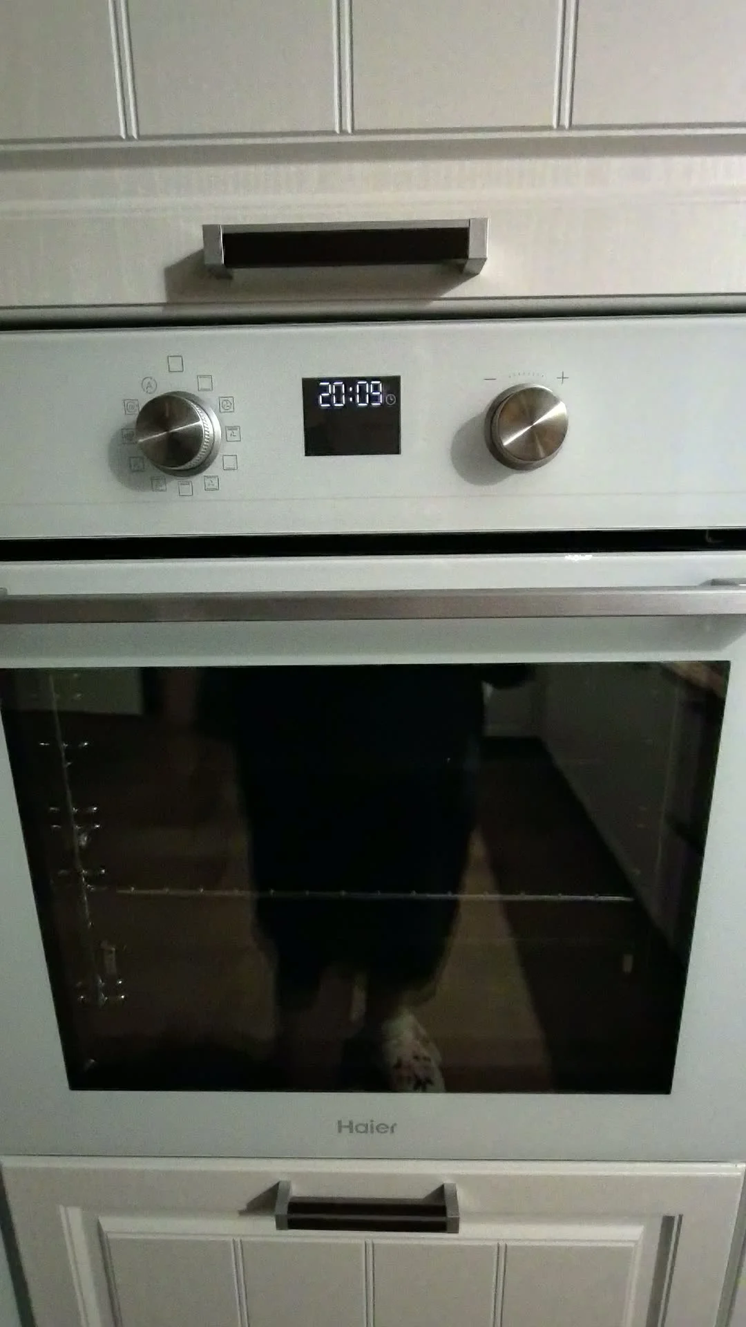 Электрический духовой шкаф Haier HOQ-K4AAN3WB