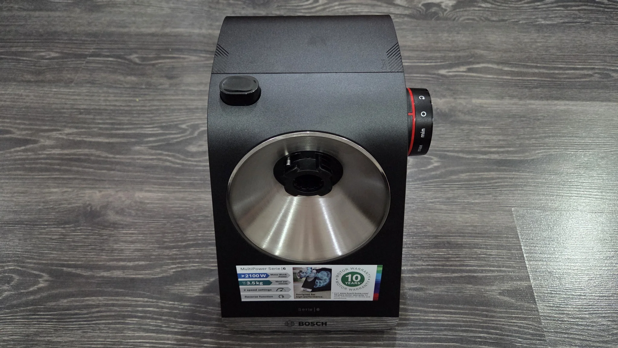 Мясорубка Bosch MFWS640B