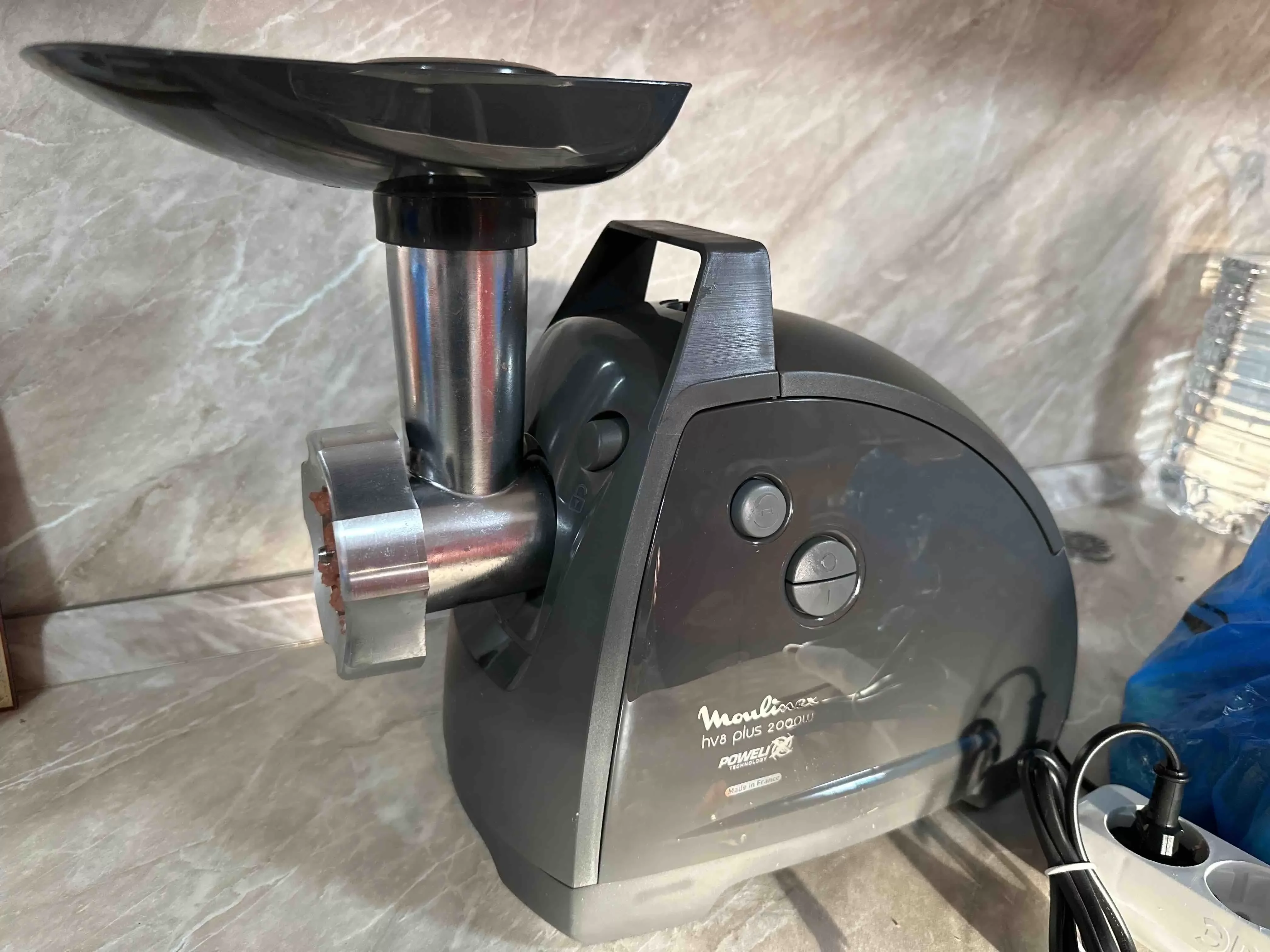 Мясорубка Moulinex HV8 Plus ME684832