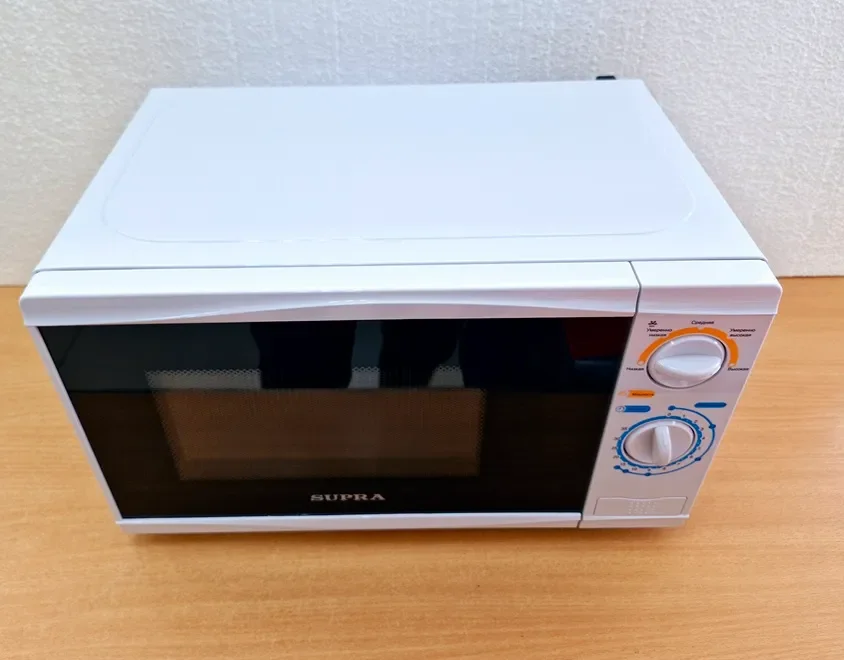 СВЧ печь-соло SUPRA 20MW75  700Вт, 20 л, механика