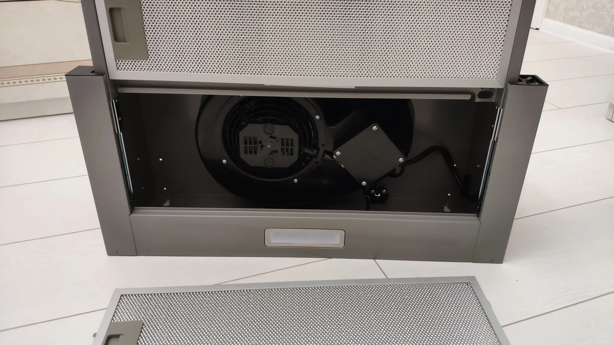 Вытяжка LEX HUBBLE 600 INOX