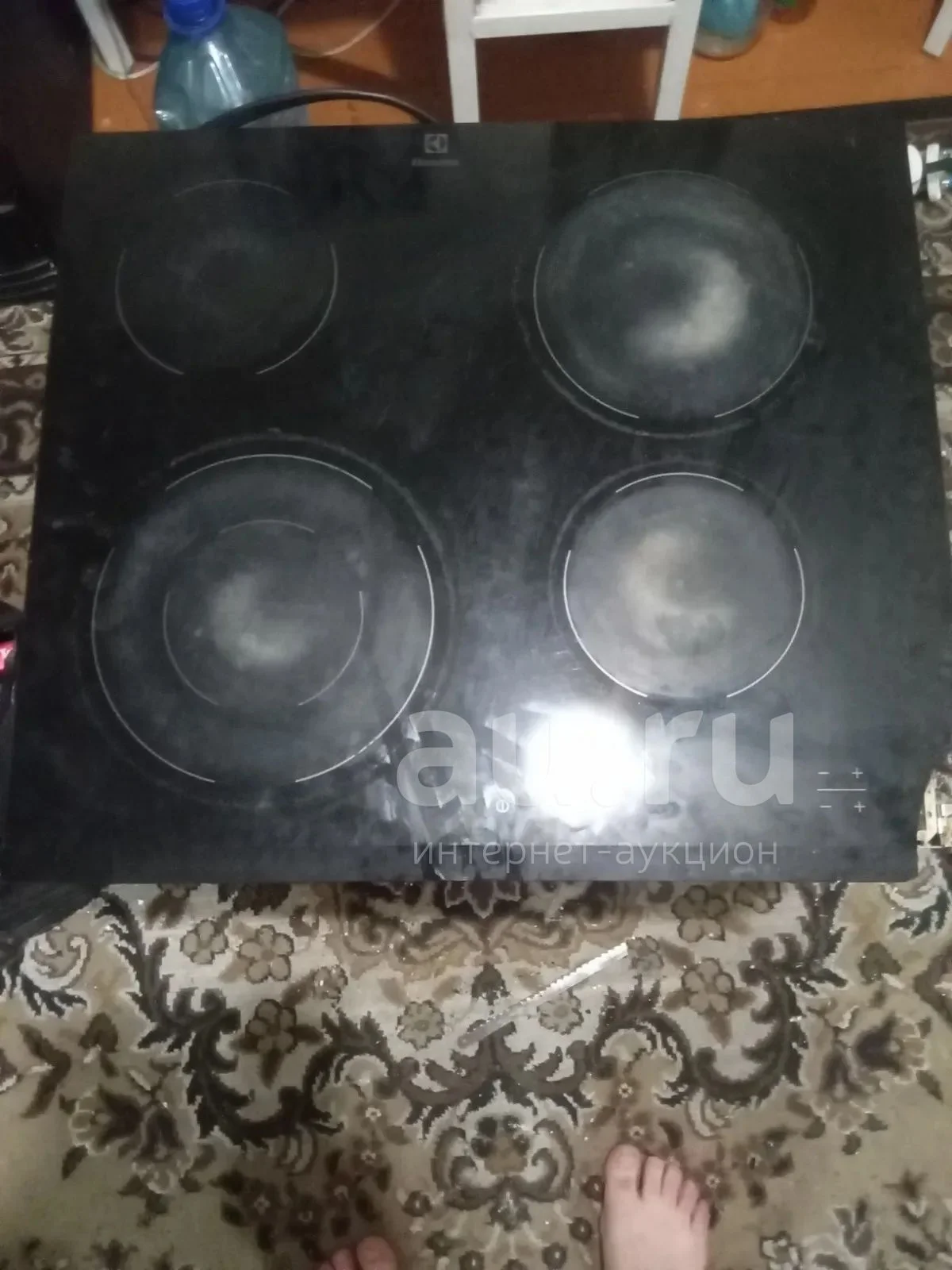 Электрическая варочная панель Electrolux EHF6241FOK