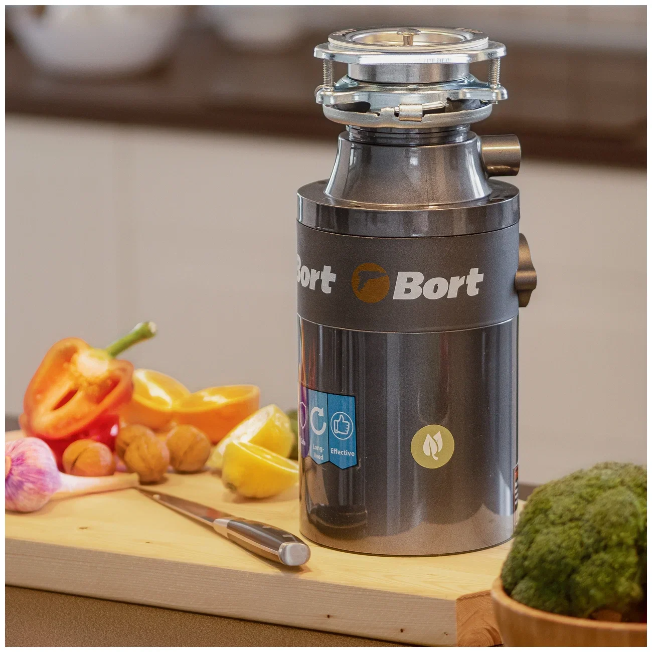 Измельчитель пищевых отходов Bort TITAN 4000 Plus