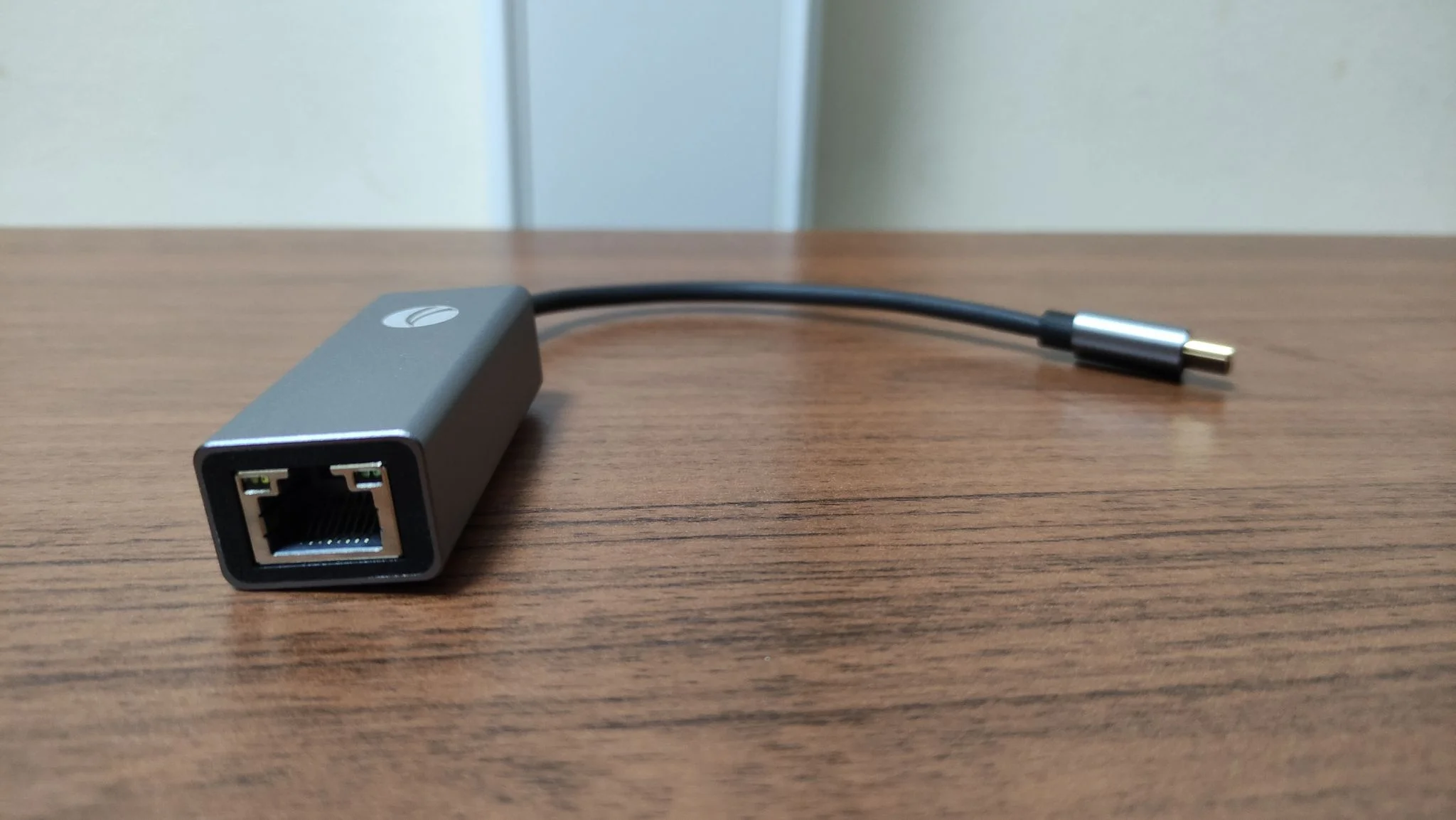 Кабель-переходник USB 3.1 Type-C -->RJ-45 1000Mbps Ethernet, Aluminum Shell, 0.15м VCOM