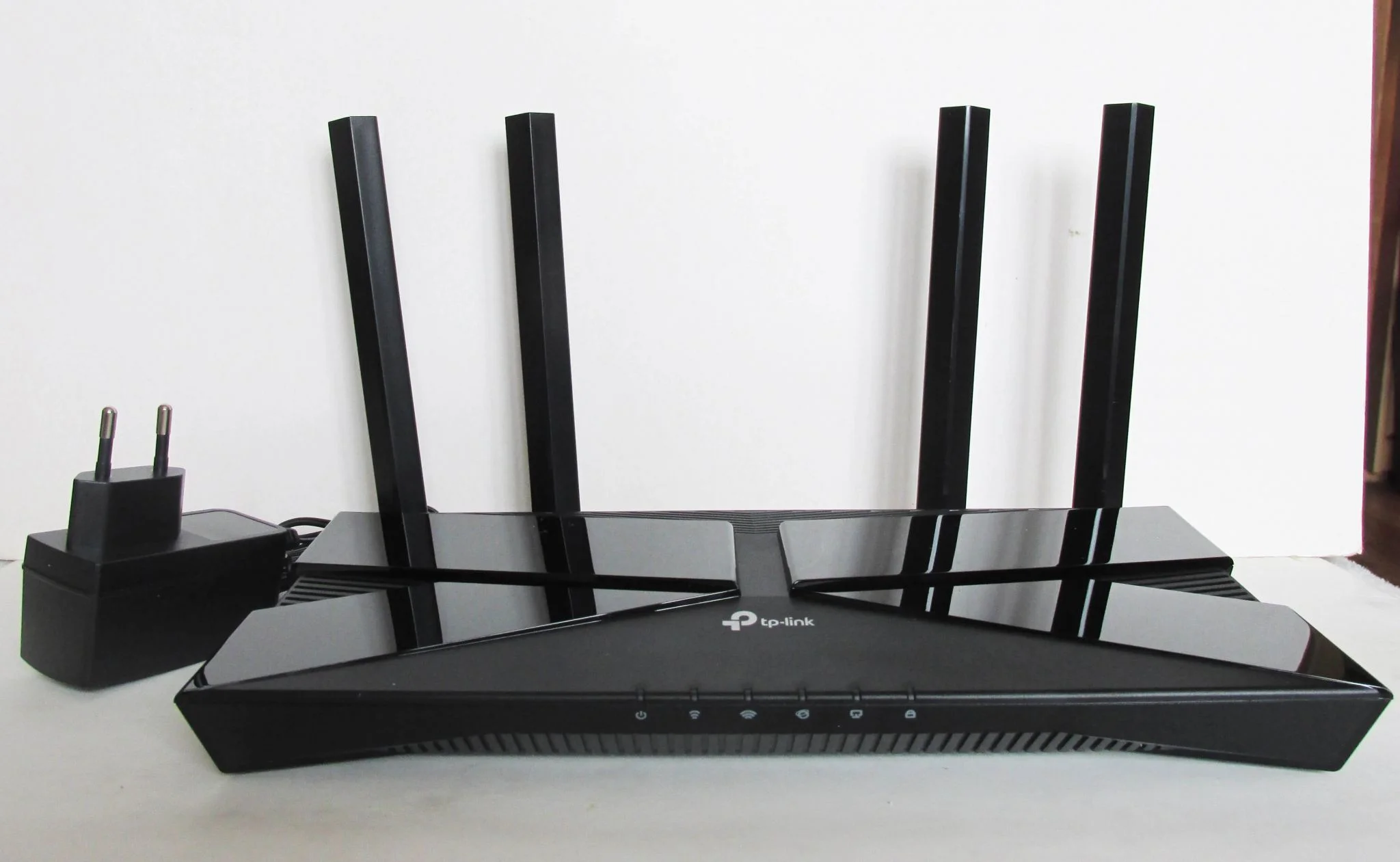 TP-Link Archer AX23 Двухдиапазонный гигабитный роутер Wi-Fi 6 AX1800, до 574 Мбит/с на 2,4 ГГц + до 1201 Мбит/с на 5 ГГц