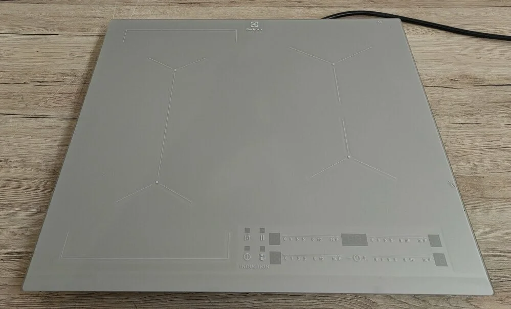 Электрическая варочная панель Electrolux EIV6340X