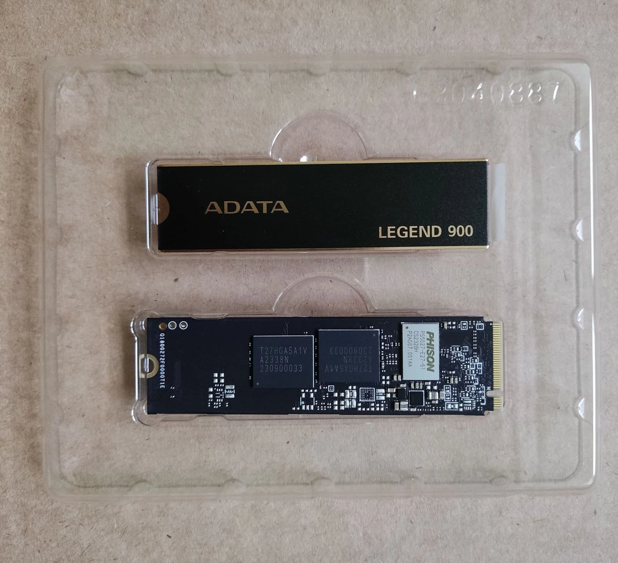SSD накопитель Adata LEGEND 900 M.2 1000 Гб PCIe 4.0 3D NAND (SLEG-900-1TCS)