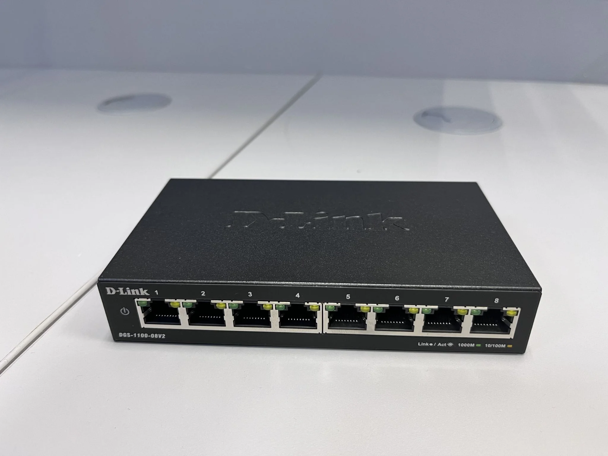 Коммутатор настраиваемый L2 D-Link DGS-1100-08PV2/A4A с 8 портами 10/100/1000Base-T (8 портов PoE 802.3af/at, PoE-бюджет 64 Вт)