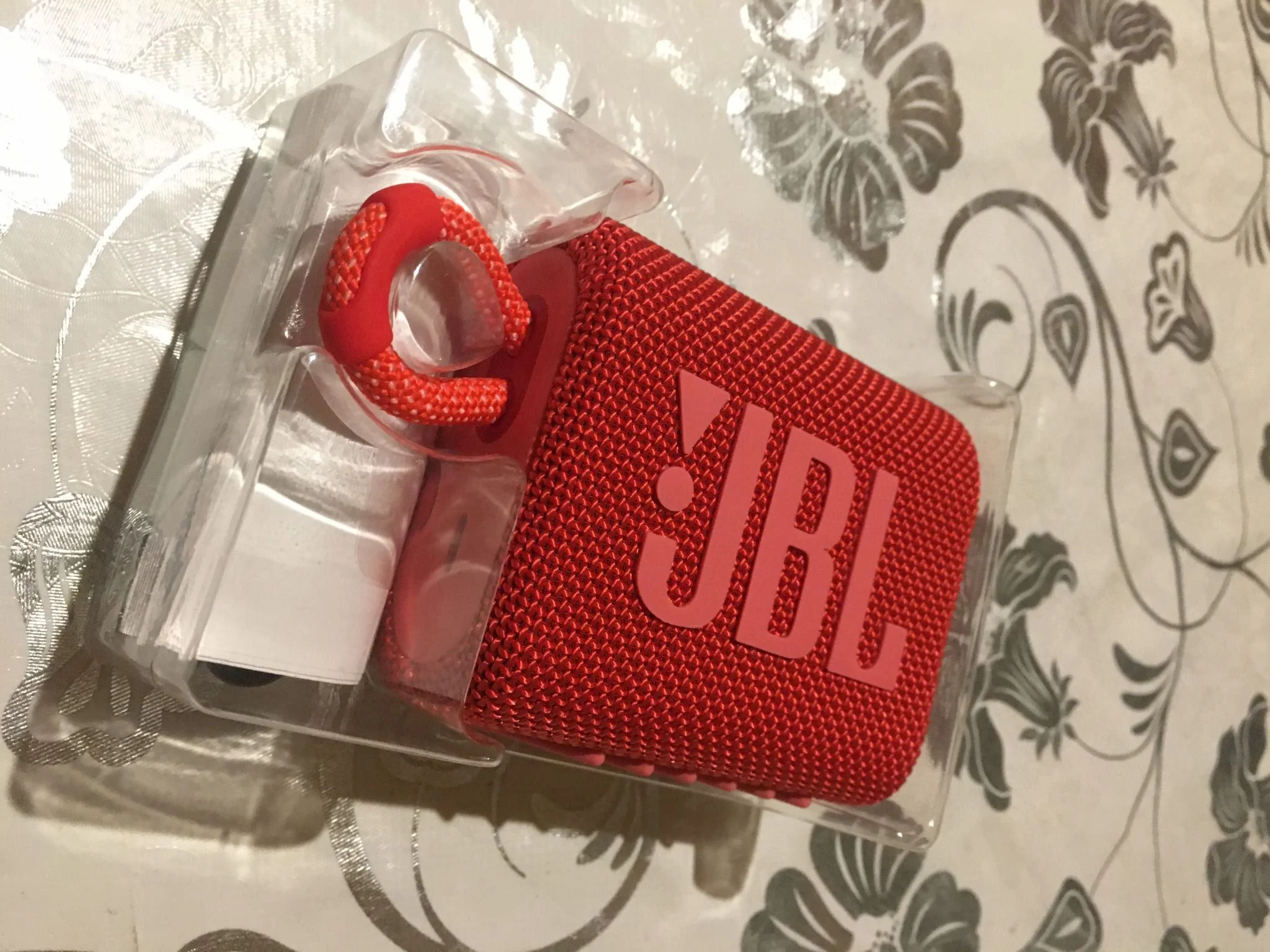 Портативная акустика JBL GO 3, красный