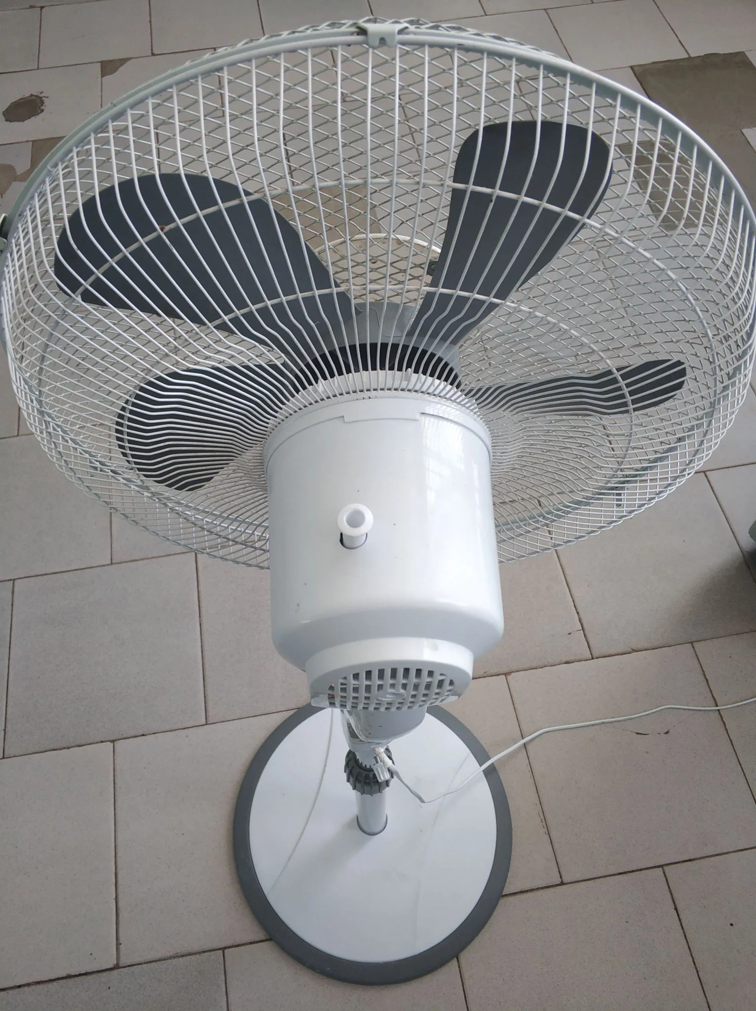 Вентилятор Electrolux EFF - 1003D